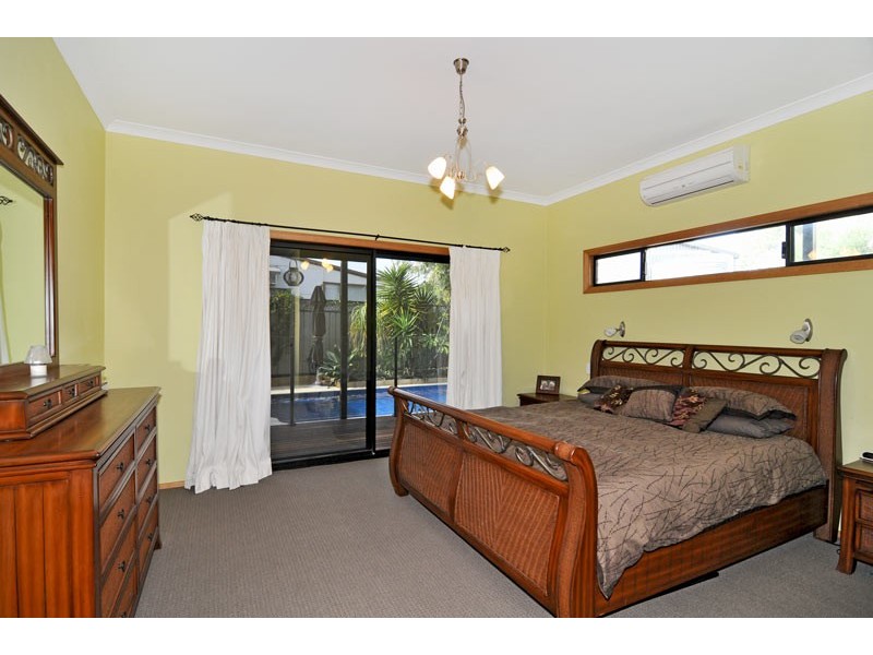 15 Corinna Street, Falcon WA 6210