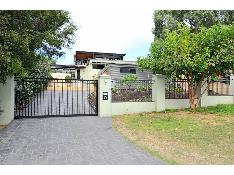 15 Corinna Street, Falcon WA 6210