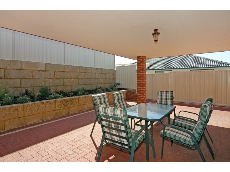 19 Tamar Break, Madora Bay WA 6210