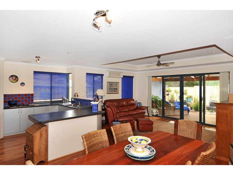 94B Leighton Road, Halls Head WA 6210