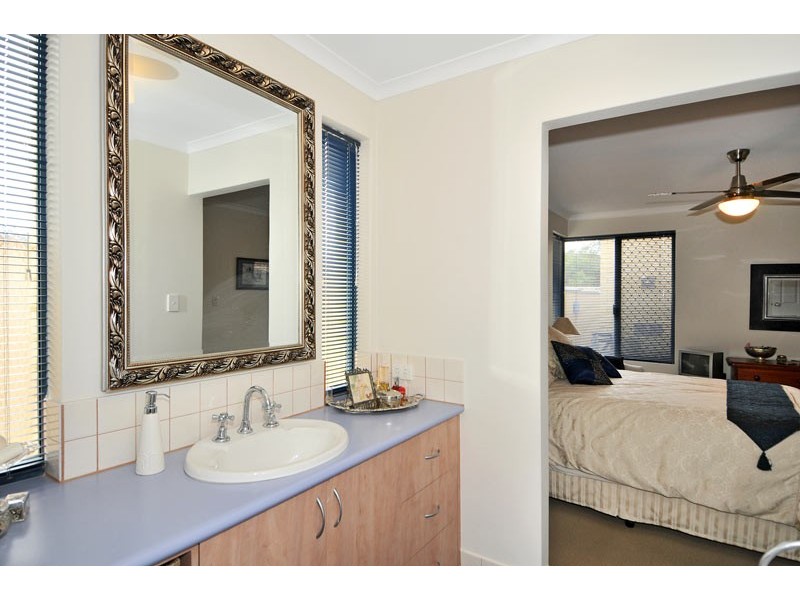 94B Leighton Road, Halls Head WA 6210