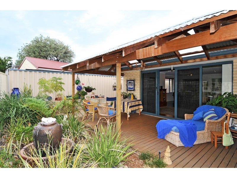 94B Leighton Road, Halls Head WA 6210