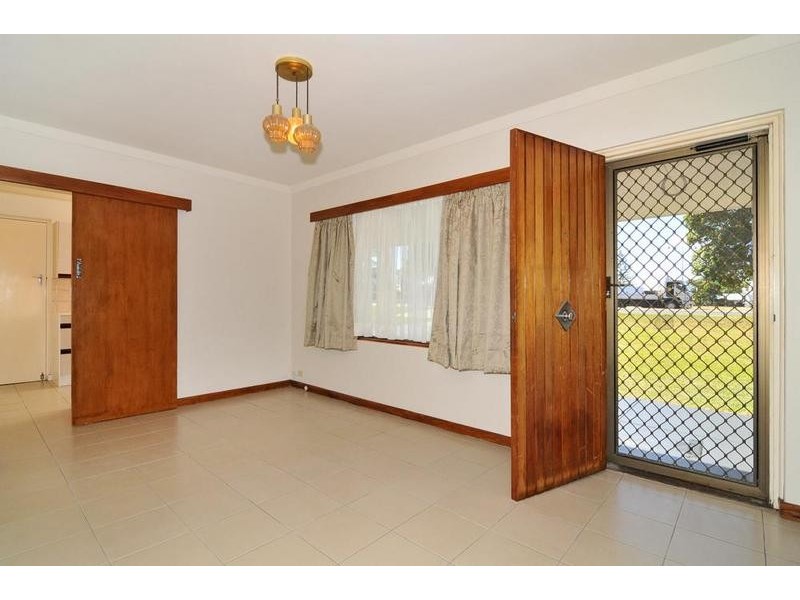 5 Blakeley Street, Mandurah WA 6210