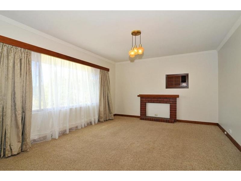 5 Blakeley Street, Mandurah WA 6210