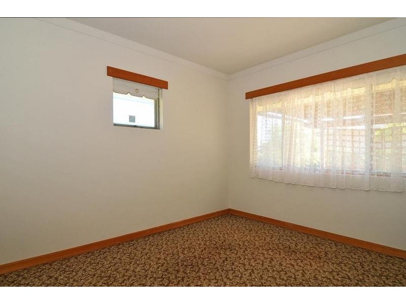 5 Blakeley Street, Mandurah WA 6210