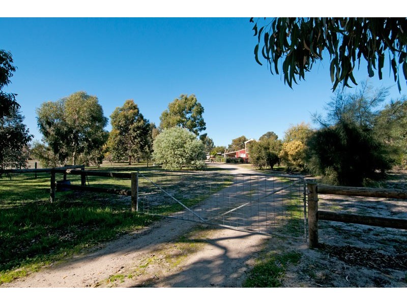 263 Moores Road, Pinjarra WA 6208