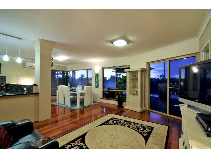 5 Donnelly Gardens, Dudley Park WA 6210