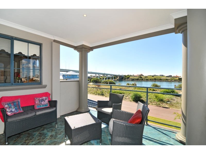 19 Moorburg Drive, Dawesville WA 6211