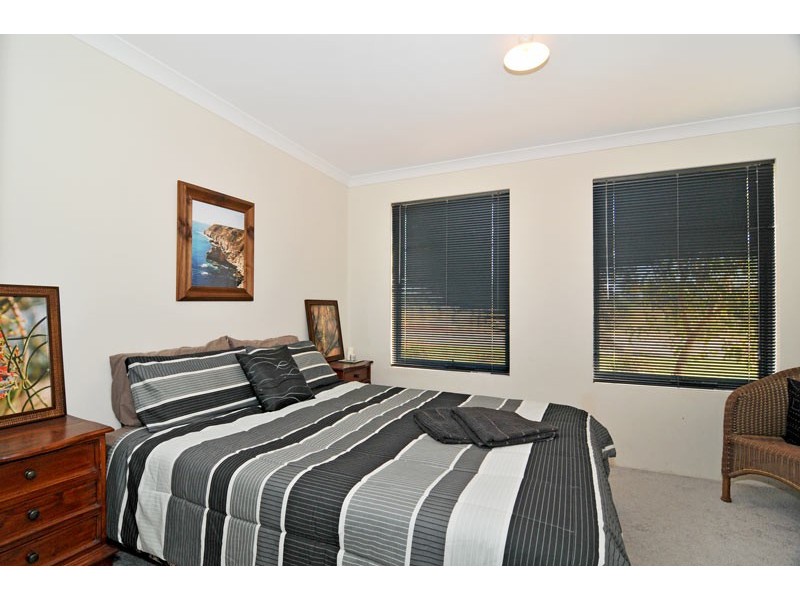 94 Oakleigh Drive, Erskine WA 6210