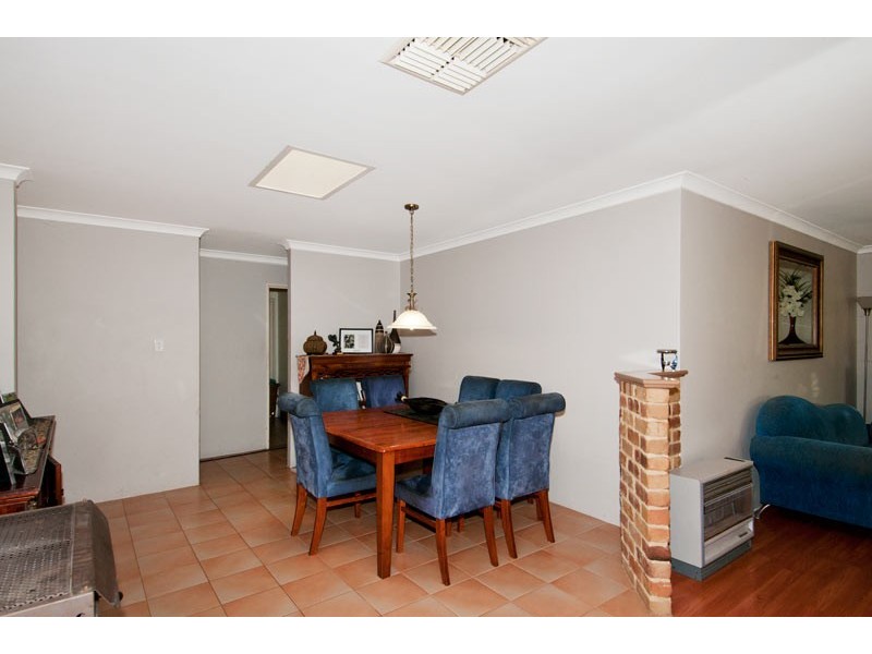 4 Maroona Place, Greenfields WA 6210