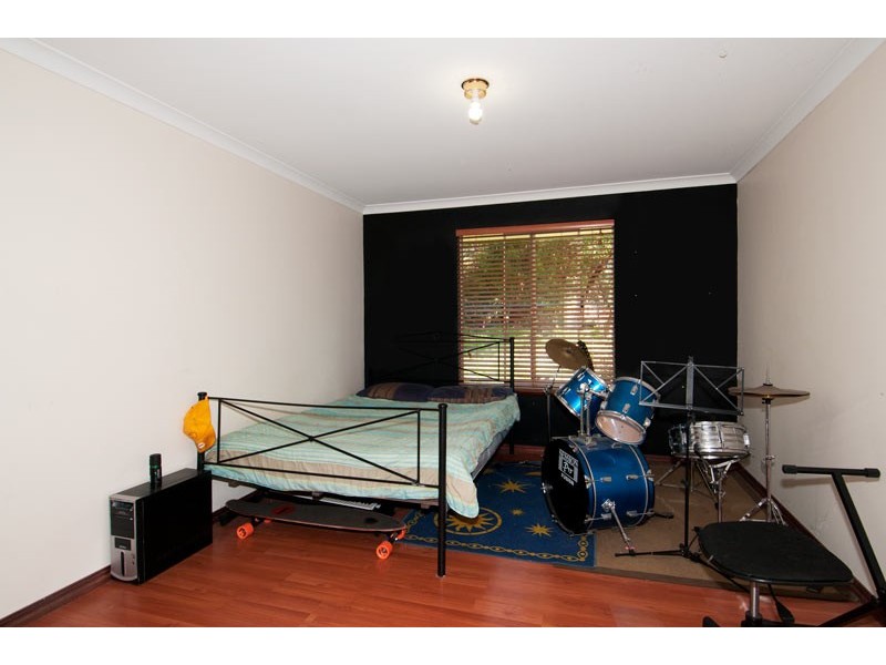 4 Maroona Place, Greenfields WA 6210