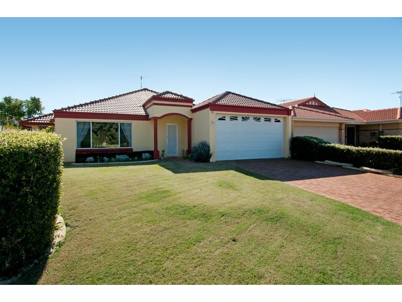 18 Eastlake Green, Meadow Springs WA 6210