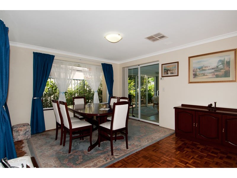 18 Eastlake Green, Meadow Springs WA 6210