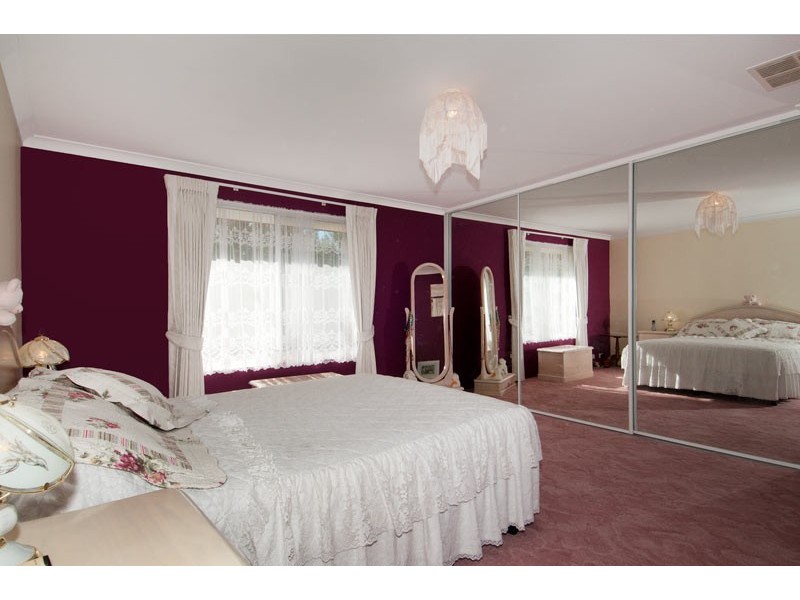 18 Eastlake Green, Meadow Springs WA 6210