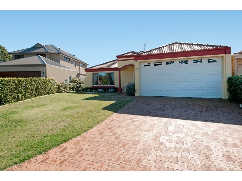 18 Eastlake Green, Meadow Springs WA 6210