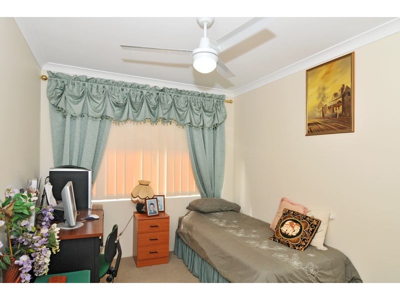 23 Warburton Trail, Lakelands WA 6180