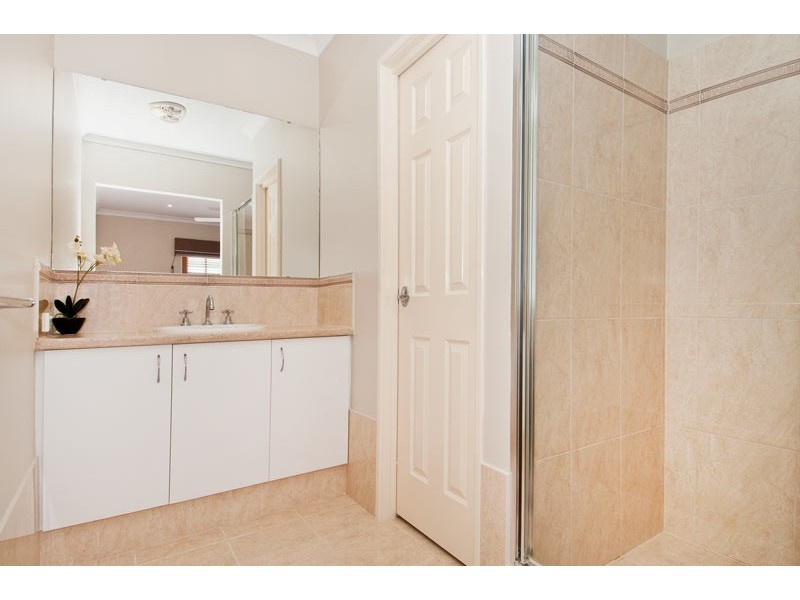 9 Pacifica Way, Dudley Park WA 6210