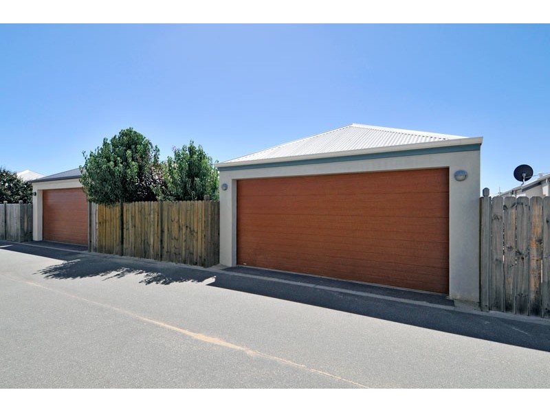 9 Pacifica Way, Dudley Park WA 6210