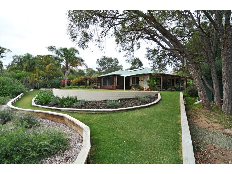 324 Mulga Drive, Parklands WA 6180