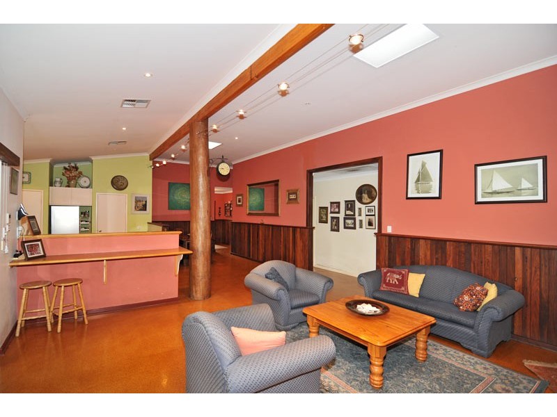 324 Mulga Drive, Parklands WA 6180