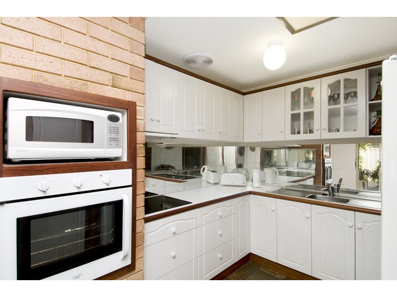 19 Coodanup Drive, Dudley Park WA 6210