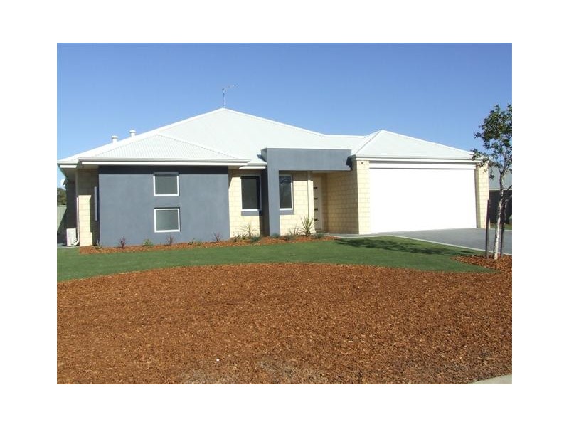 46 Nairns Rd, Coodanup WA 6210