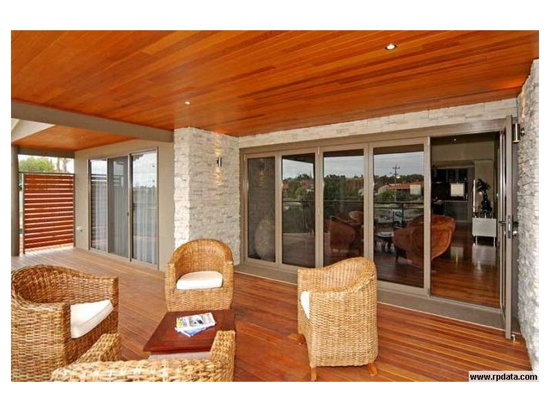 76A Janis Street, Halls Head WA 6210