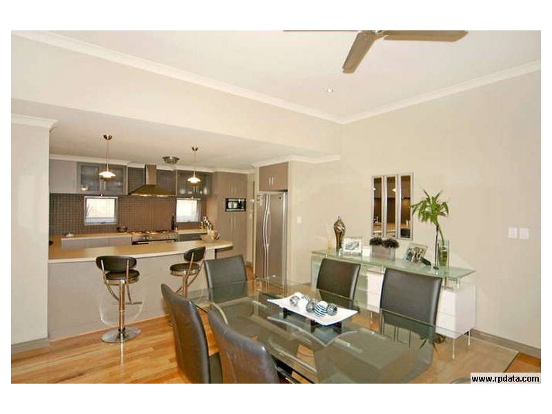 76A Janis Street, Halls Head WA 6210