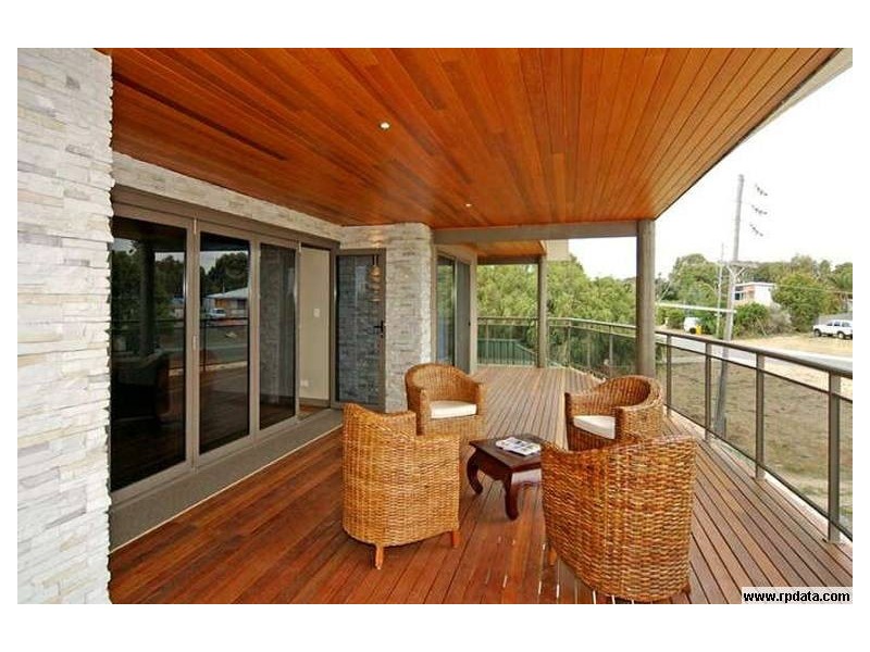 76A Janis Street, Halls Head WA 6210