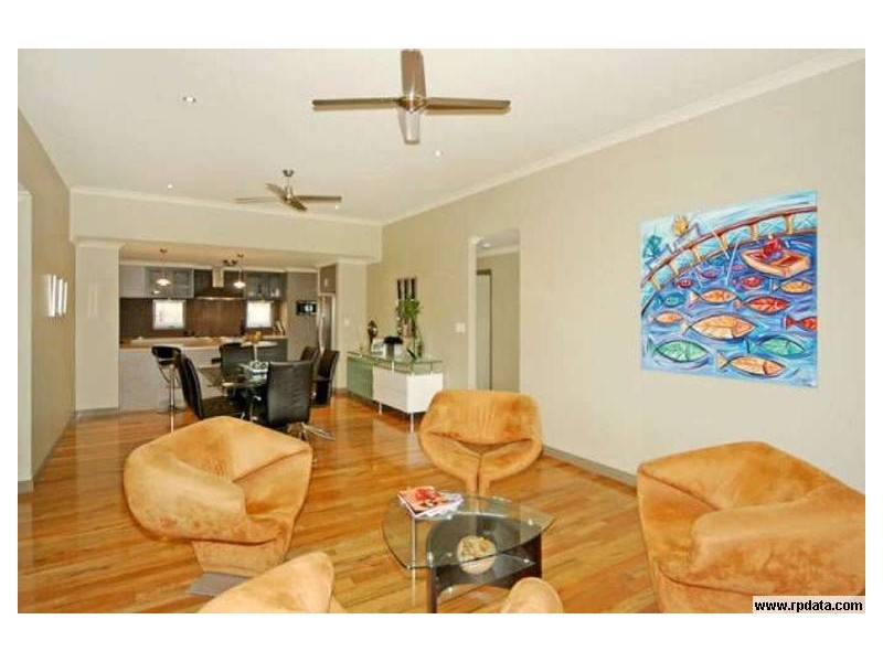 76A Janis Street, Halls Head WA 6210