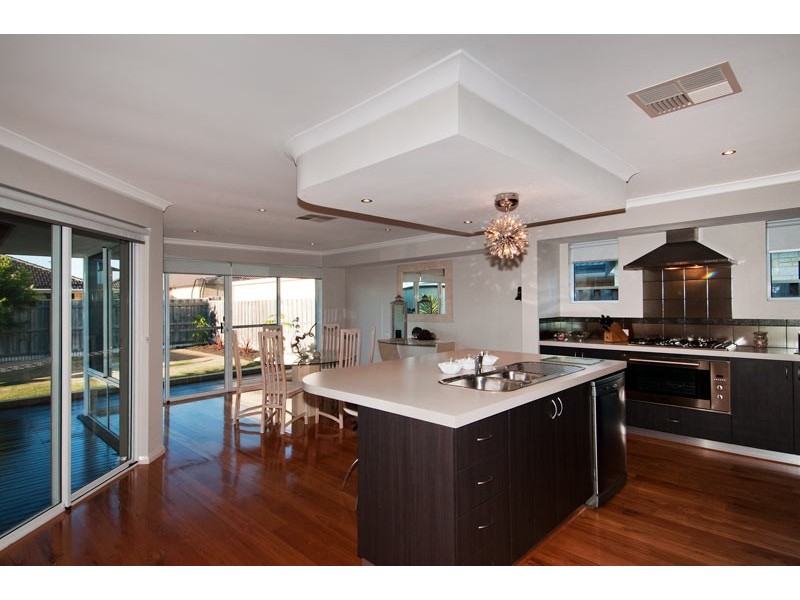 55 Seascapes Boulevard, Halls Head WA 6210