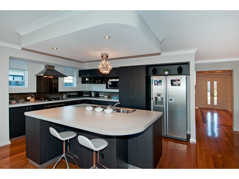 55 Seascapes Boulevard, Halls Head WA 6210