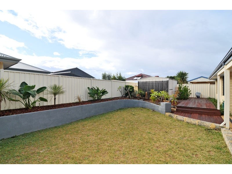 25 Duyfken Way, Dudley Park WA 6210