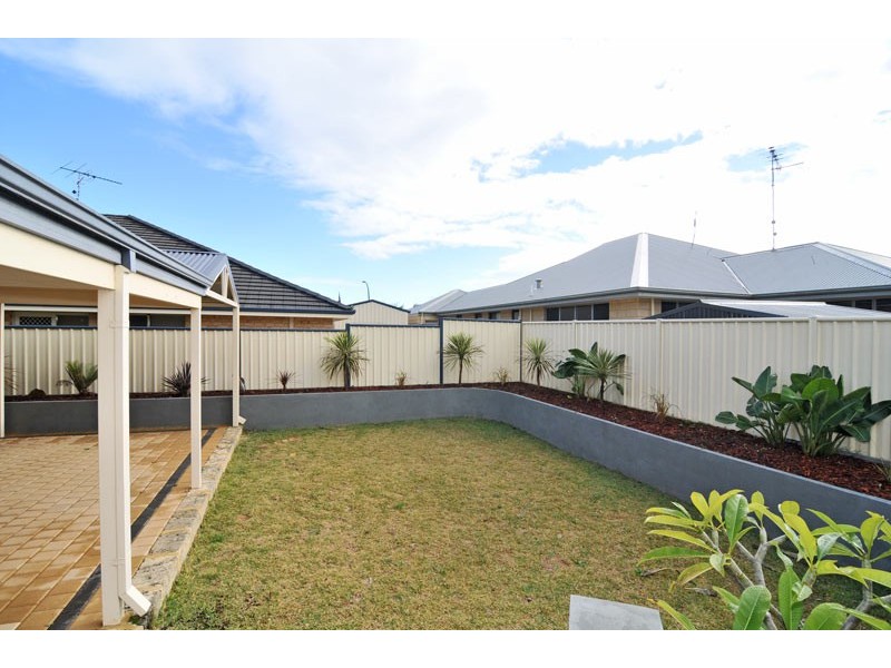 25 Duyfken Way, Dudley Park WA 6210