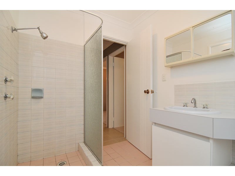 1/46 Tennyson Avenue, Halls Head WA 6210