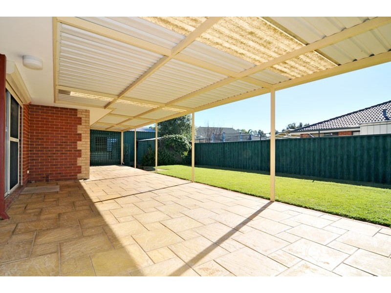 14 Fairway Crescent, Meadow Springs WA 6210