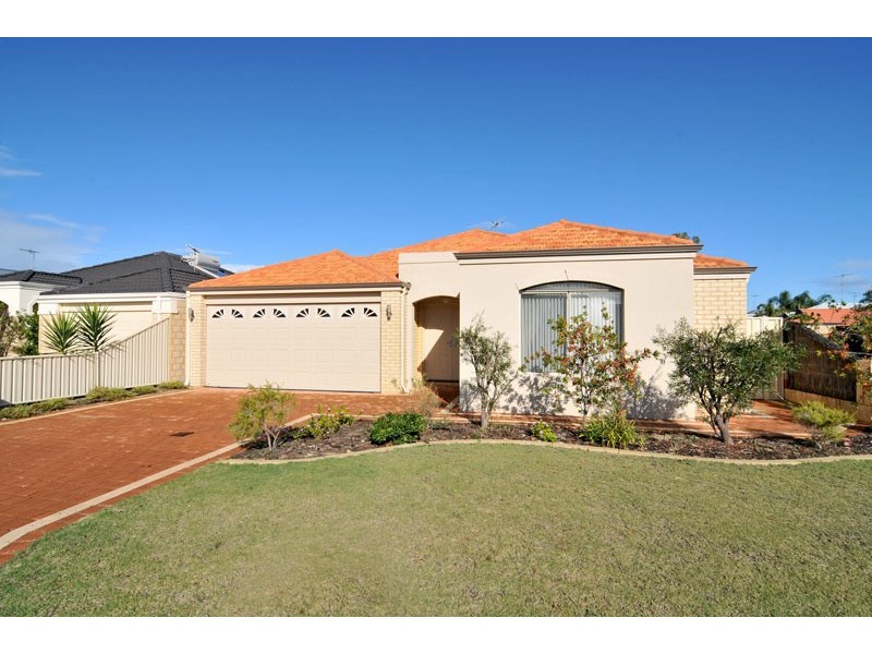 22 Hudson Drive, Dudley Park WA 6210