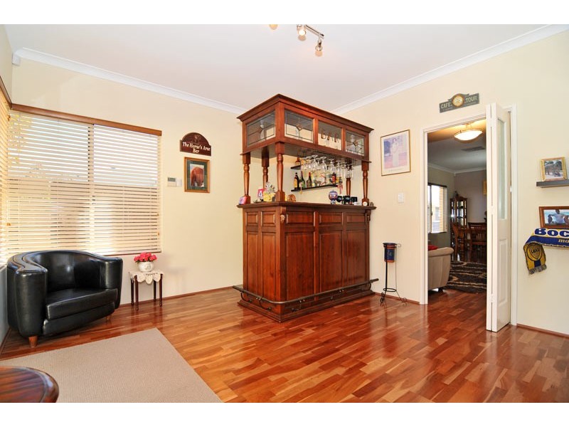 22 Hudson Drive, Dudley Park WA 6210