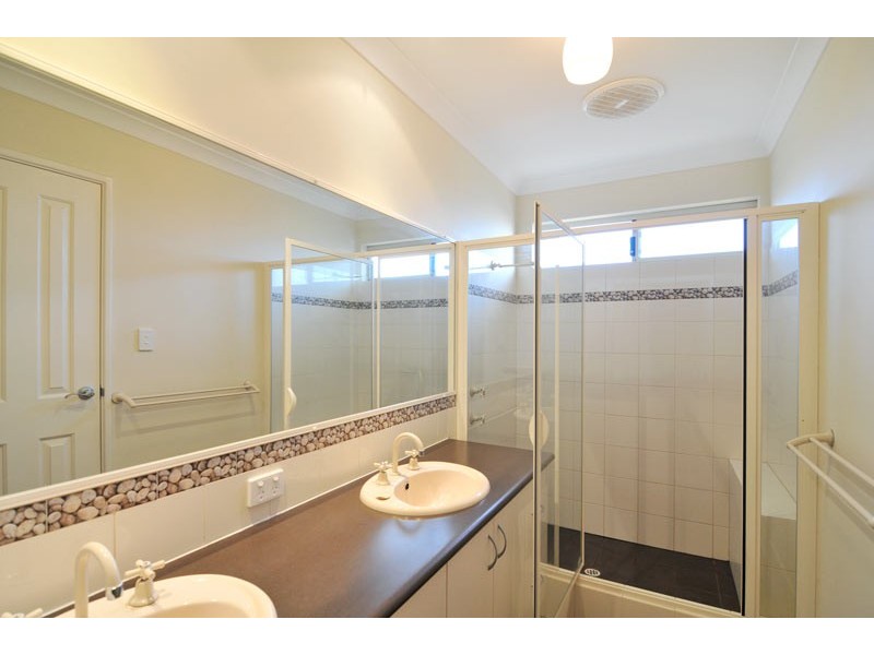 22 Hudson Drive, Dudley Park WA 6210