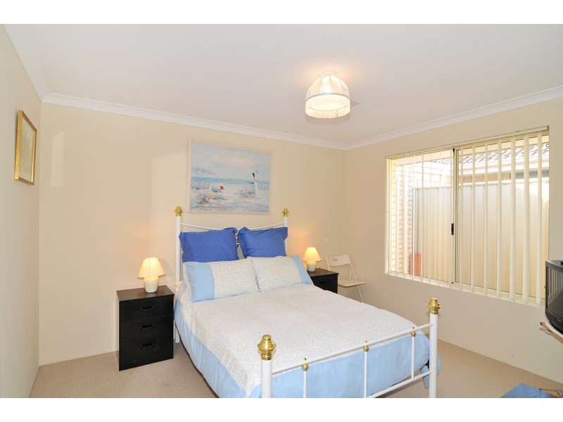 22 Hudson Drive, Dudley Park WA 6210