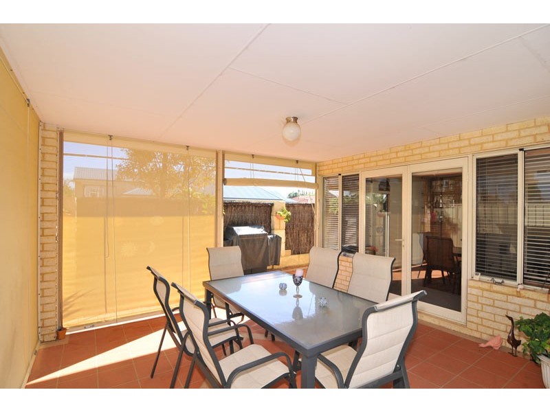 22 Hudson Drive, Dudley Park WA 6210