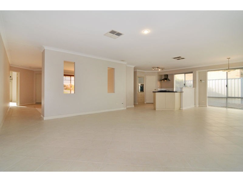 10 Brackenridge Ramble, Meadow Springs WA 6210