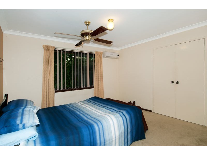 2/4 Columbia Close, Halls Head WA 6210