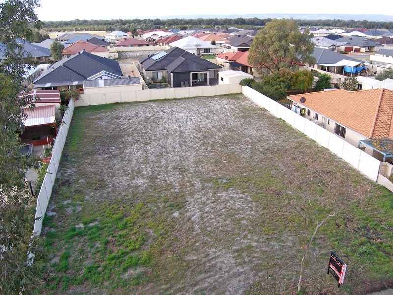 20 Country Road, Pinjarra WA 6208