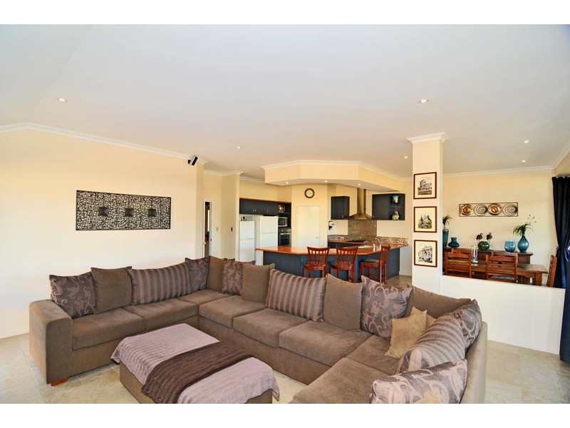 51 Murray Waters Boulevard, South Yunderup WA 6208