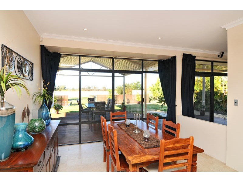 51 Murray Waters Boulevard, South Yunderup WA 6208