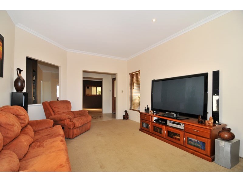 51 Murray Waters Boulevard, South Yunderup WA 6208