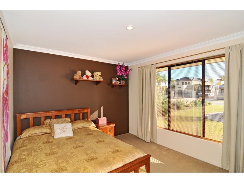 51 Murray Waters Boulevard, South Yunderup WA 6208