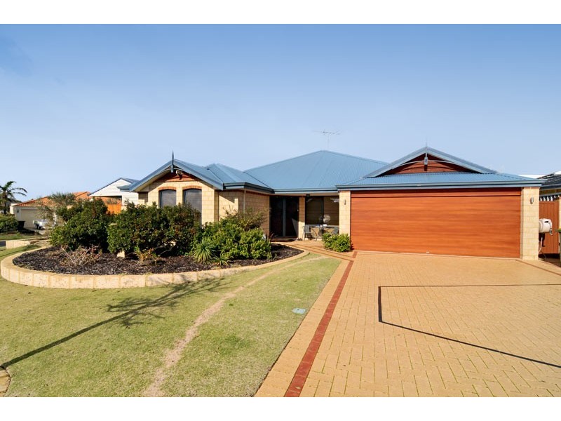 2 Caravel Way, Halls Head WA 6210