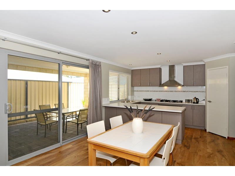 5 Heyerdahl Way, Dudley Park WA 6210